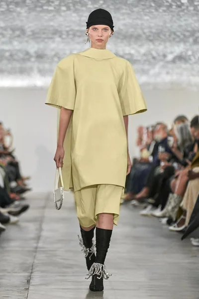 Look 67